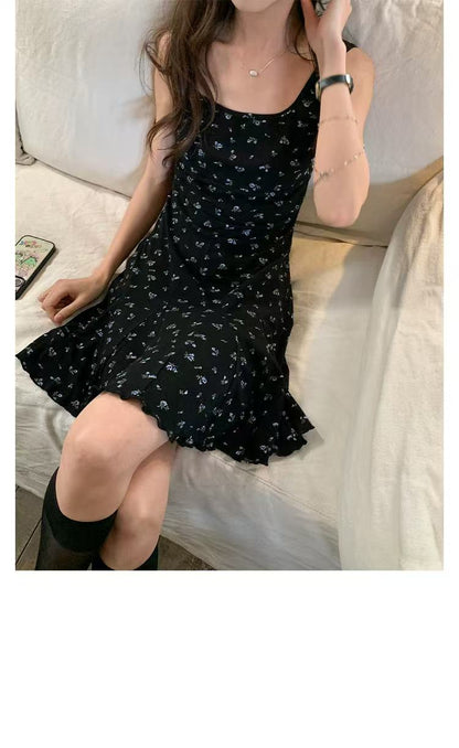 Resort-style Figure-flattering Tank Top And Little Black Dress